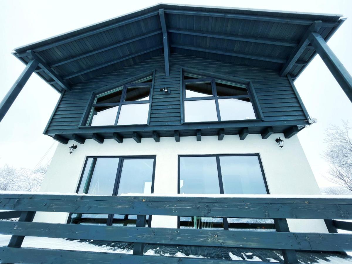 Cabana Priod Coronini Pescari Ngoại thất bức ảnh