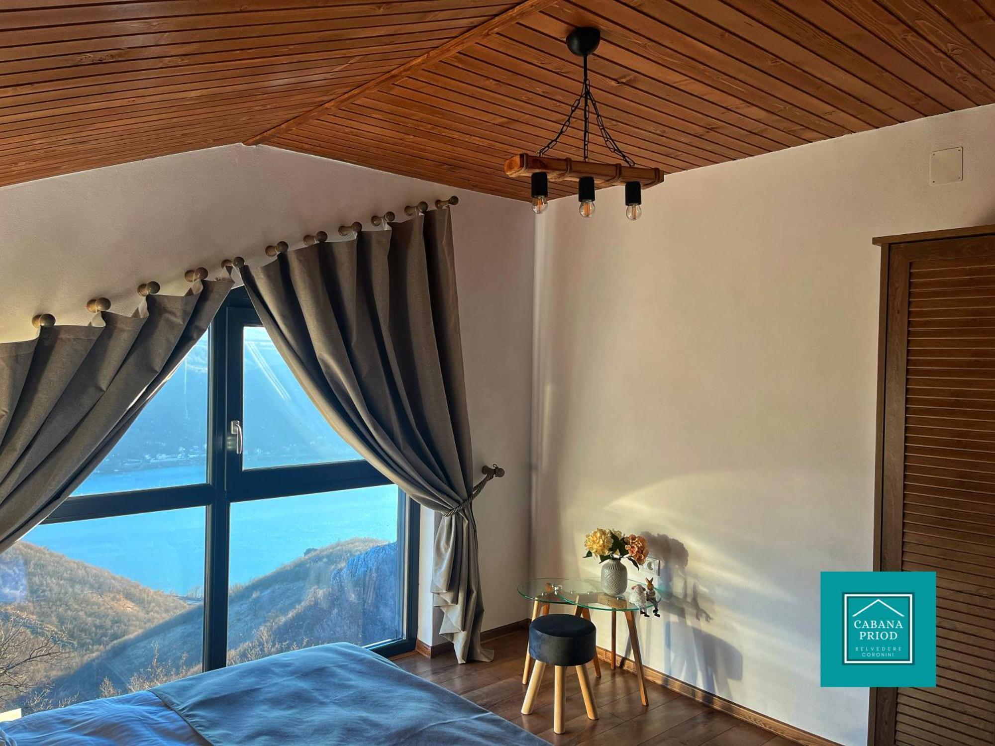 Cabana Priod Coronini Pescari Ngoại thất bức ảnh